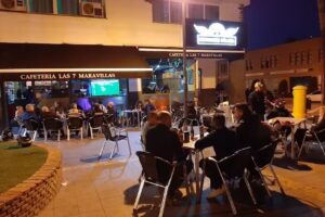 Motorhome Caf&eacute; Bar Motero