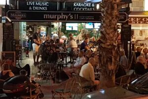 Murphy’s Irish Tavern