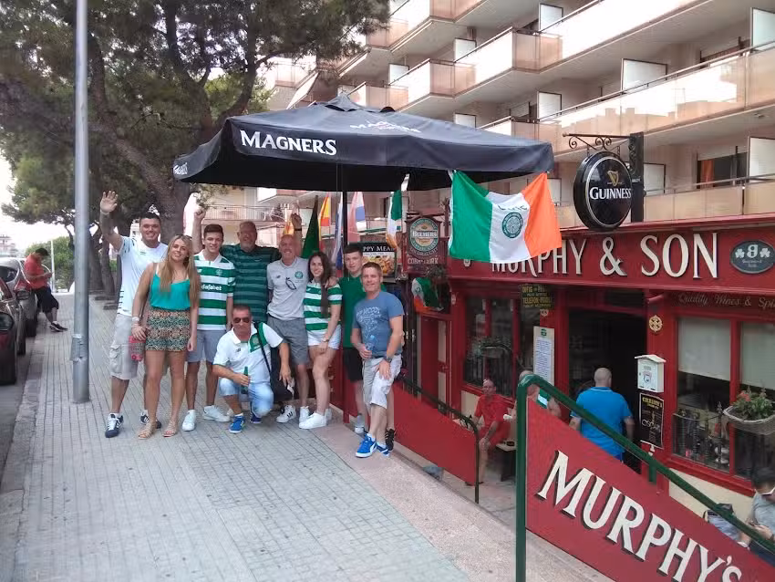 Murphy&rsquo;s & Son Irish Pub