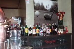 New Golf Caf&eacute;