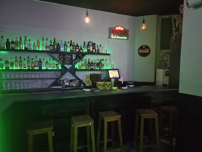 New Trote Rock&bull;Bar