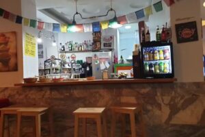 New ziryab caf&eacute;