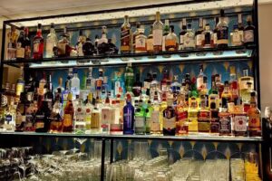 No son horas Atelier cocktails