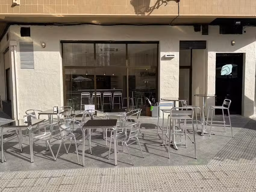 Nostra Bar