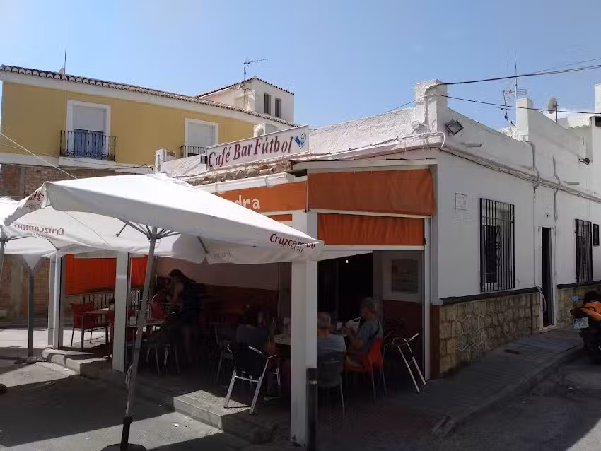 Nuevo Bar F&uacute;tbol &ndash; Las ni&ntilde;as