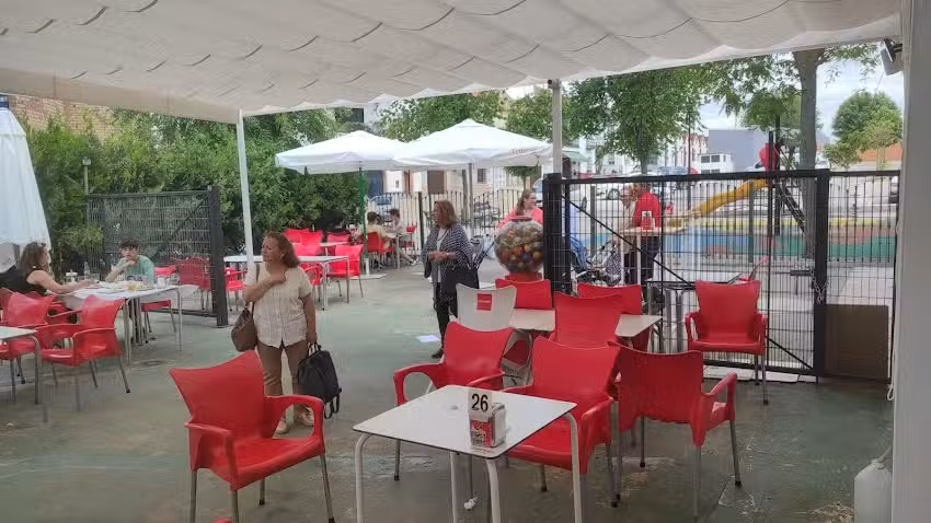 Nuevo Bar Piscina
