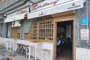 Nuevo Restaurante Bar Whitney