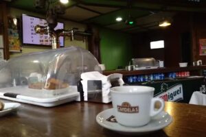 O &lsquo;ABUELO CAF&Eacute;-PUB