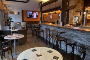 O&rsquo;Malley&rsquo;s Irish ☘️ Pub