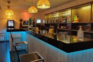 Oasis Beach Shishas & Lounge Bar