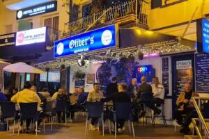 Olivers Bar Old Town