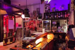 Olivia Rock an Roll Caf&eacute;