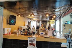 Olmos Gastro-bar (Mercado de Abastos)