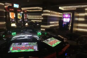 Orenes Sports Bar & Salón de Juego