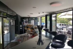 Orenes Sports Bar & Sal&oacute;n de Juego