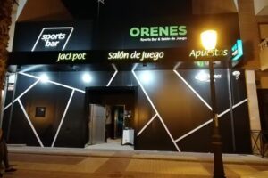 Orenes Sports Bar & Sal&oacute;n de Juego