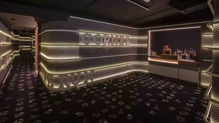 Orenes Sports Bar & Sal&oacute;n de Juego