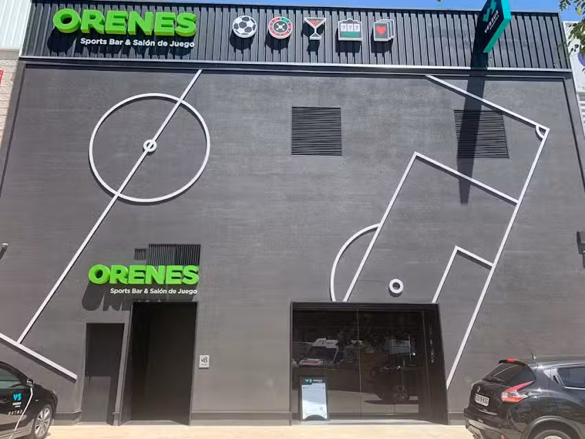 Orenes Sports Bar & Sal&oacute;n de Juego
