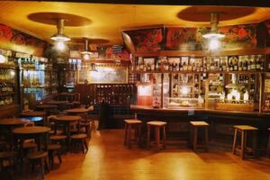 Paddy&rsquo;s Bar Irland&eacute;s