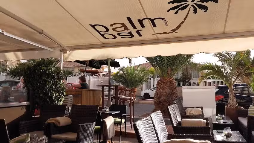 Palm bar