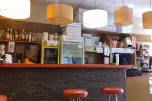 Panader&iacute;a Cafeter&iacute;a Volov&aacute;n