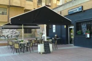 Paparajote Lounge. Cerrado por descanso. Volvemos Martes 20Enero.