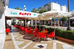 Parque de Bolas Nano&rsquo;s Caf&eacute; Bar