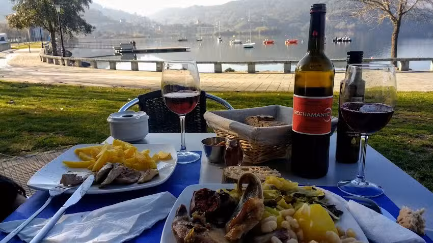 Parque N&aacute;utico de Castrelo