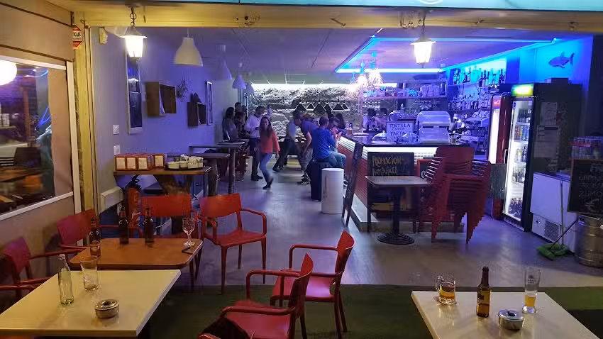 Paseo 24 Lounge Cafe