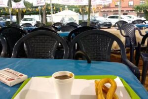 Paseo Animado Con Bares