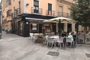 Pasteler&iacute;a Cafeter&iacute;a Font