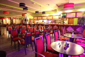 Pelinor Sala Monta&ntilde;a Roja