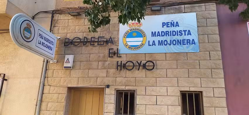 Pe&ntilde;a madridista La Mojonera