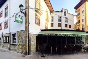 Pension Bar El Gijonés – Cangas de Onís