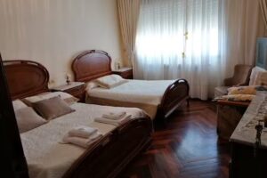 Pensi&oacute;n Mediod&iacute;a