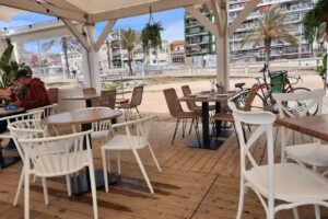 Piropos Beach &ndash; Chiringuito en el Masnou