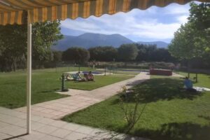 Piscina P&uacute;blica Municipal de Litu&eacute;nigo.