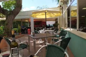 Piscina Silla Bar Restaurante