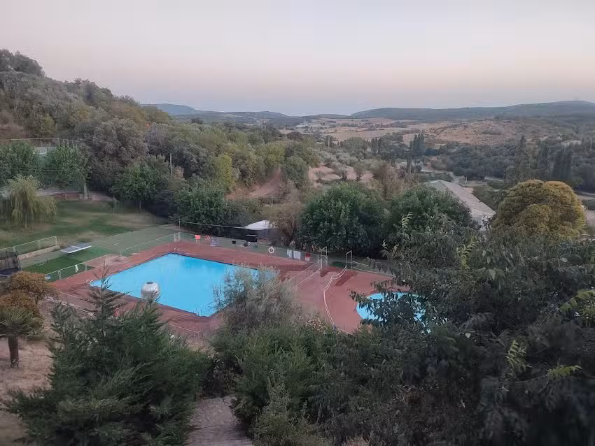Piscinas Estopi&ntilde;an del Castillo
