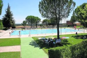 Piscinas Municipales de Cu&eacute;llar