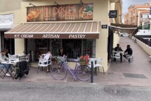 Pizzer&iacute;a Cafeter&igrave;a El Paseo