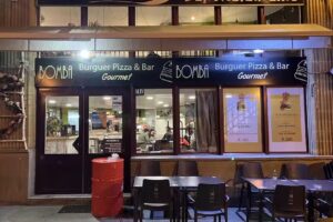 Pizzer&iacute;a hamburgueser&iacute;a Casa Bomba