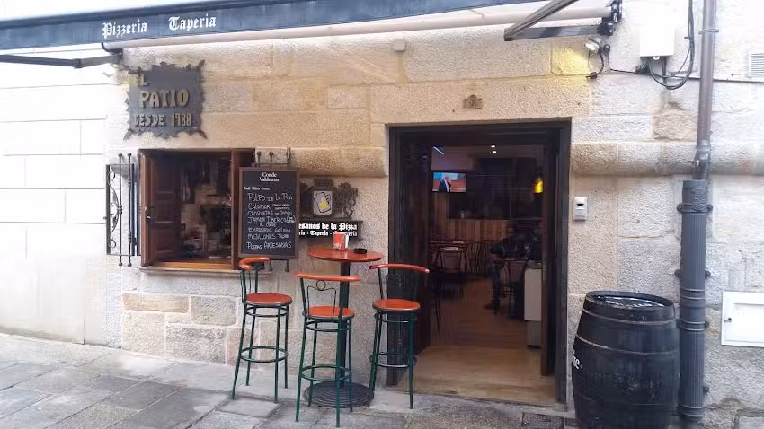 Pizzer&iacute;a Taper&iacute;a El Patio