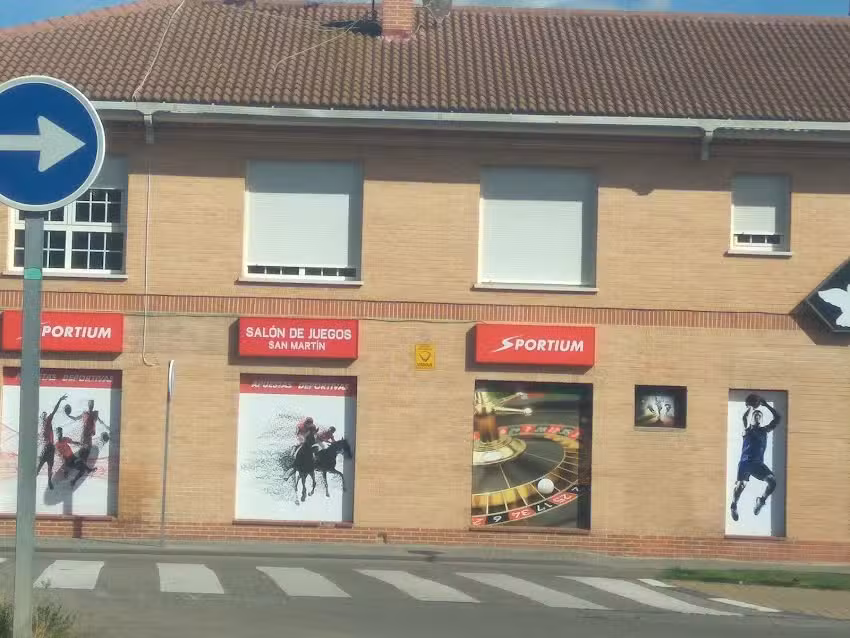 Podium /Sportium Sal&oacute;n San Mart&iacute;n