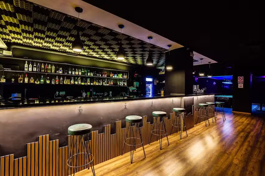 Poolpo Lounge