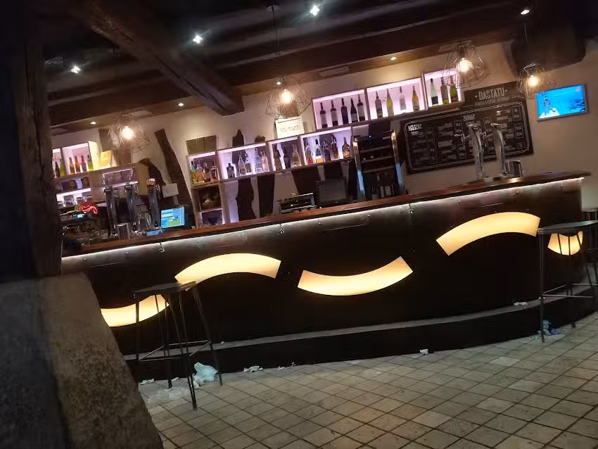 Portalekua Taberna &ndash; Beldarrain Elkartea