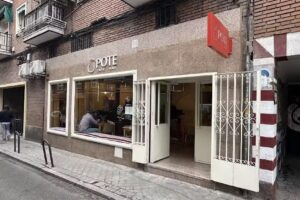 POTE caf&eacute;-bar