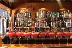 Pub 13 Hollandse Bar