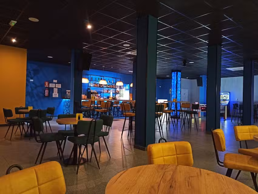 Pub Ama Valentina