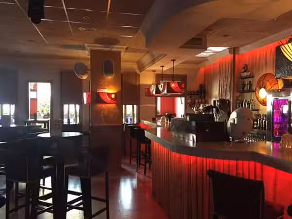 Pub Buddha Antei